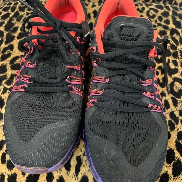 Nike Air Max 2014
Black Hyper Punch Hyper Grape - Picture 4 of 8